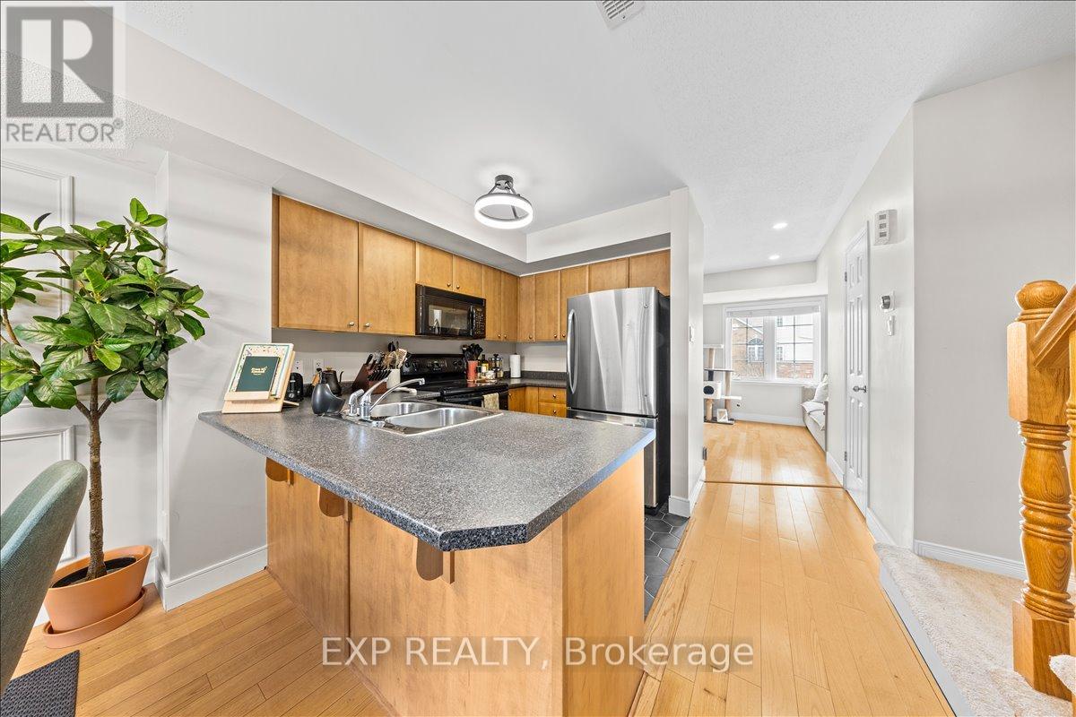 57 Steele Park Private