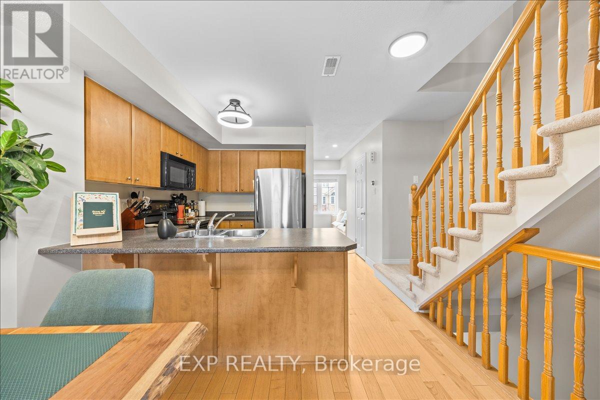 57 Steele Park Private