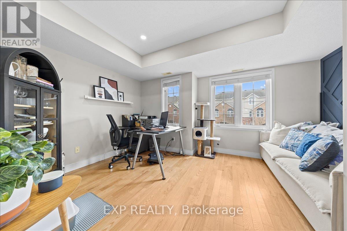 57 Steele Park Private