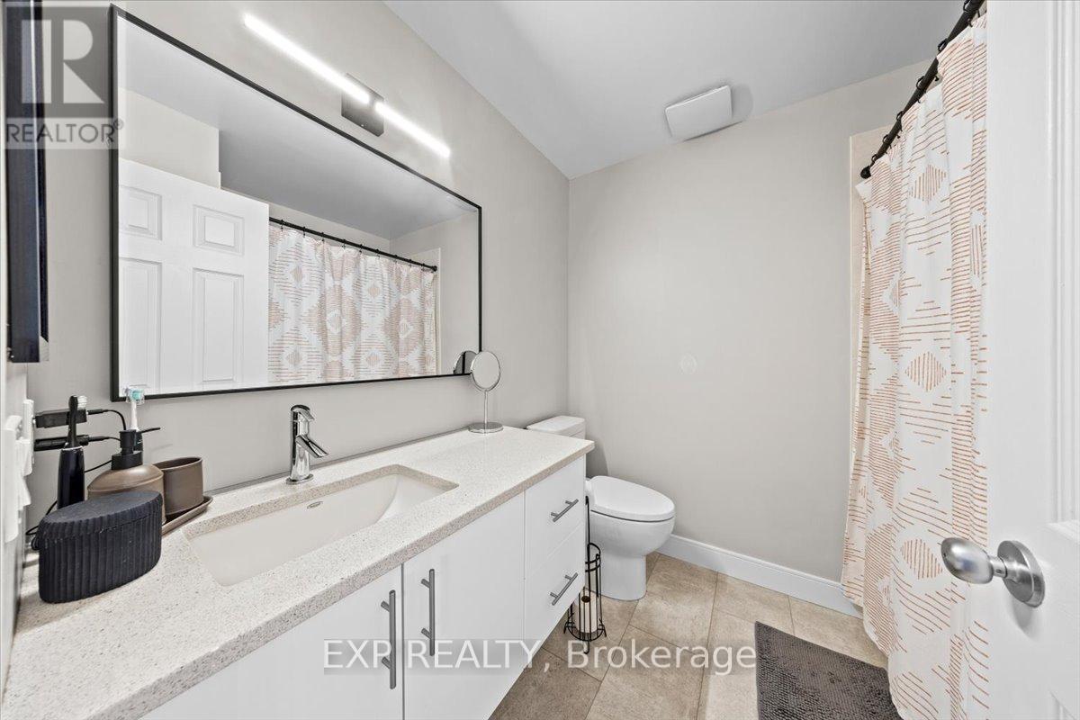 57 Steele Park Private