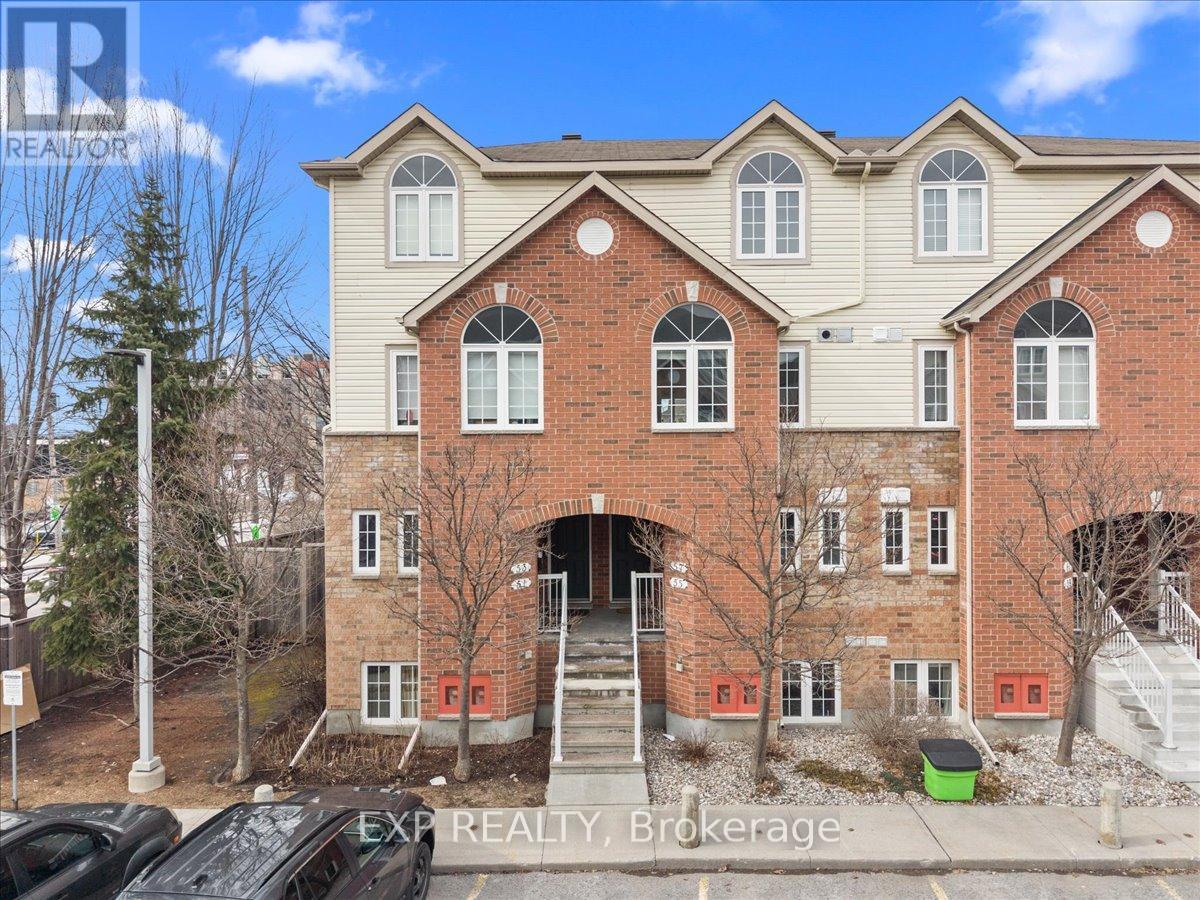 57 Steele Park Private