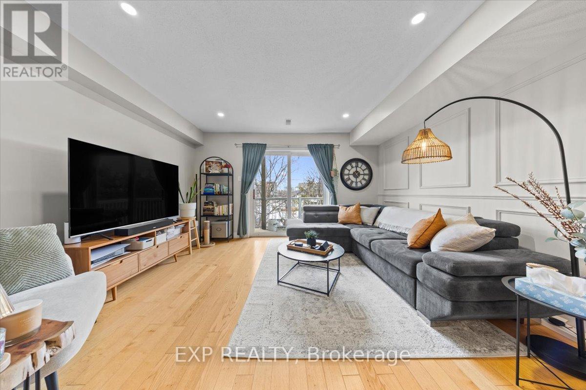 57 Steele Park Private