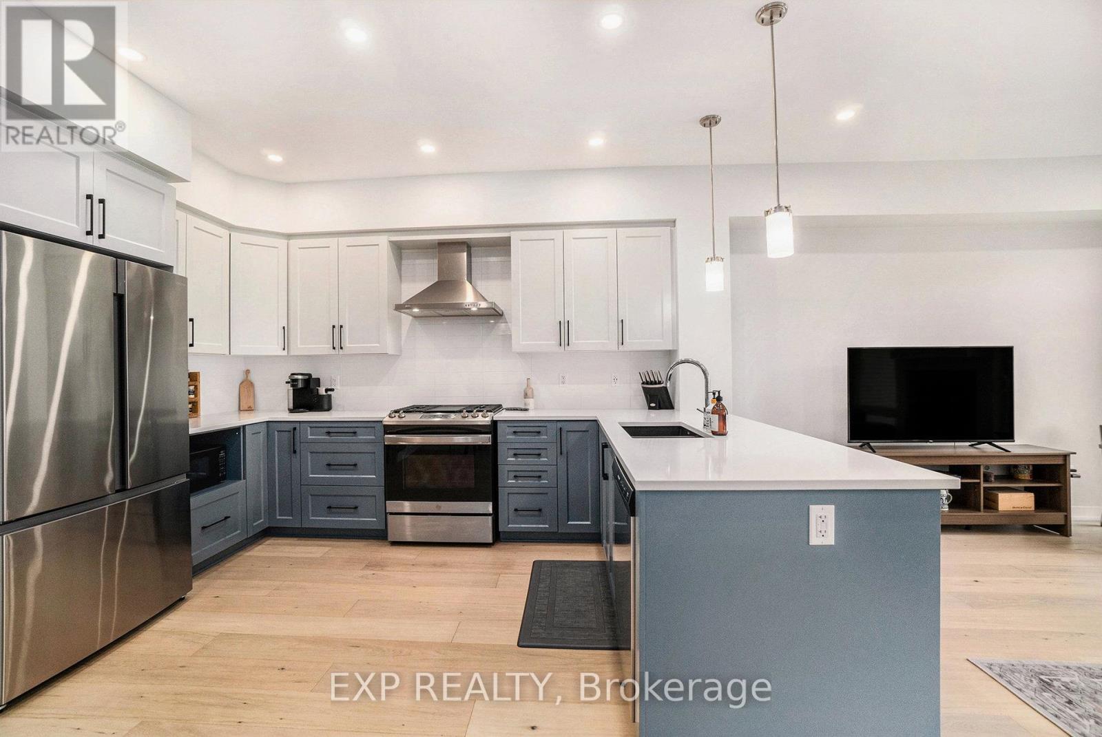 147 Wabikon Crescent