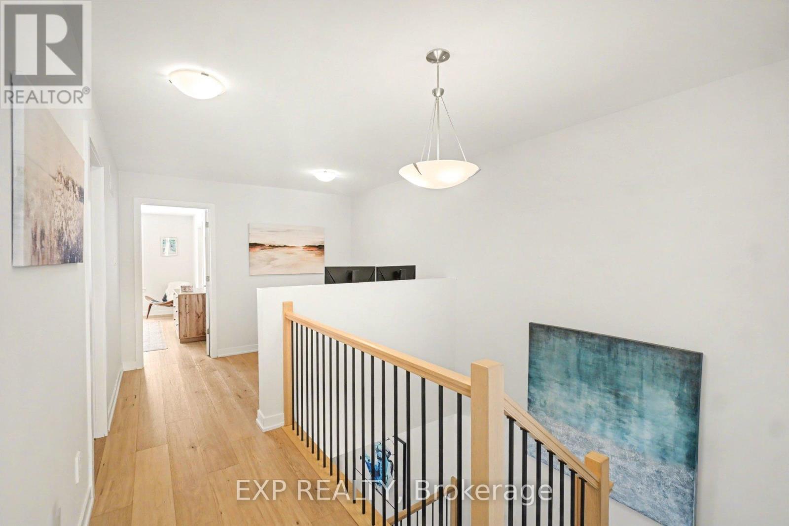 147 Wabikon Crescent