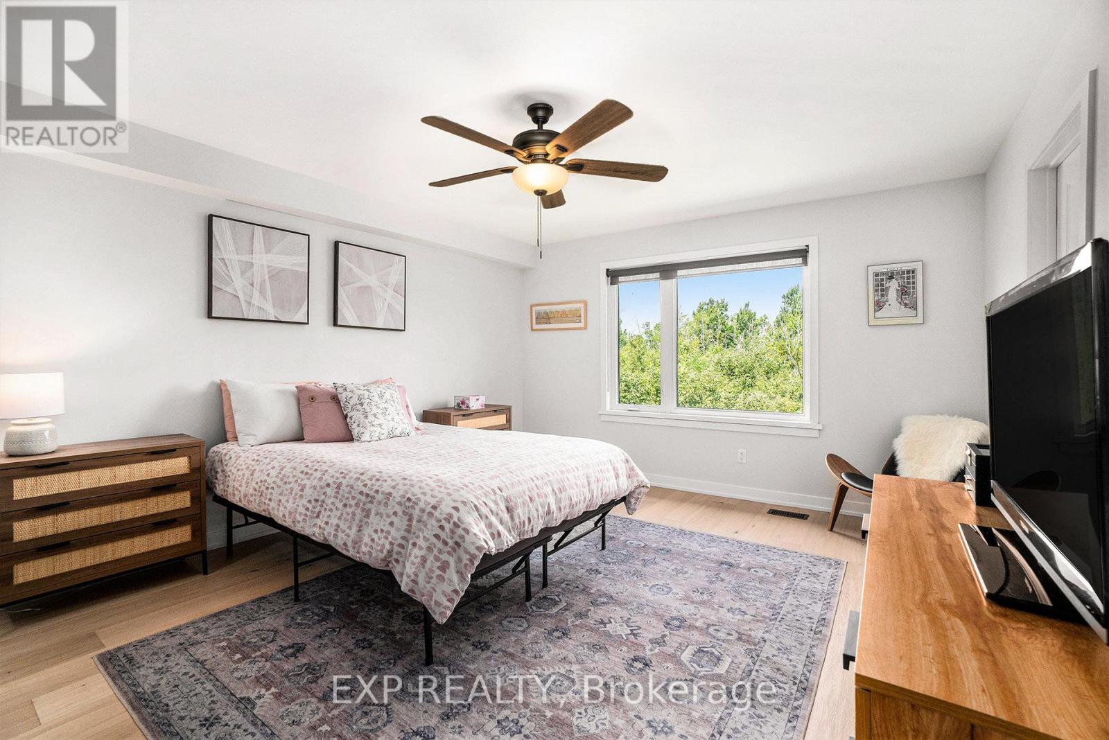 147 Wabikon Crescent