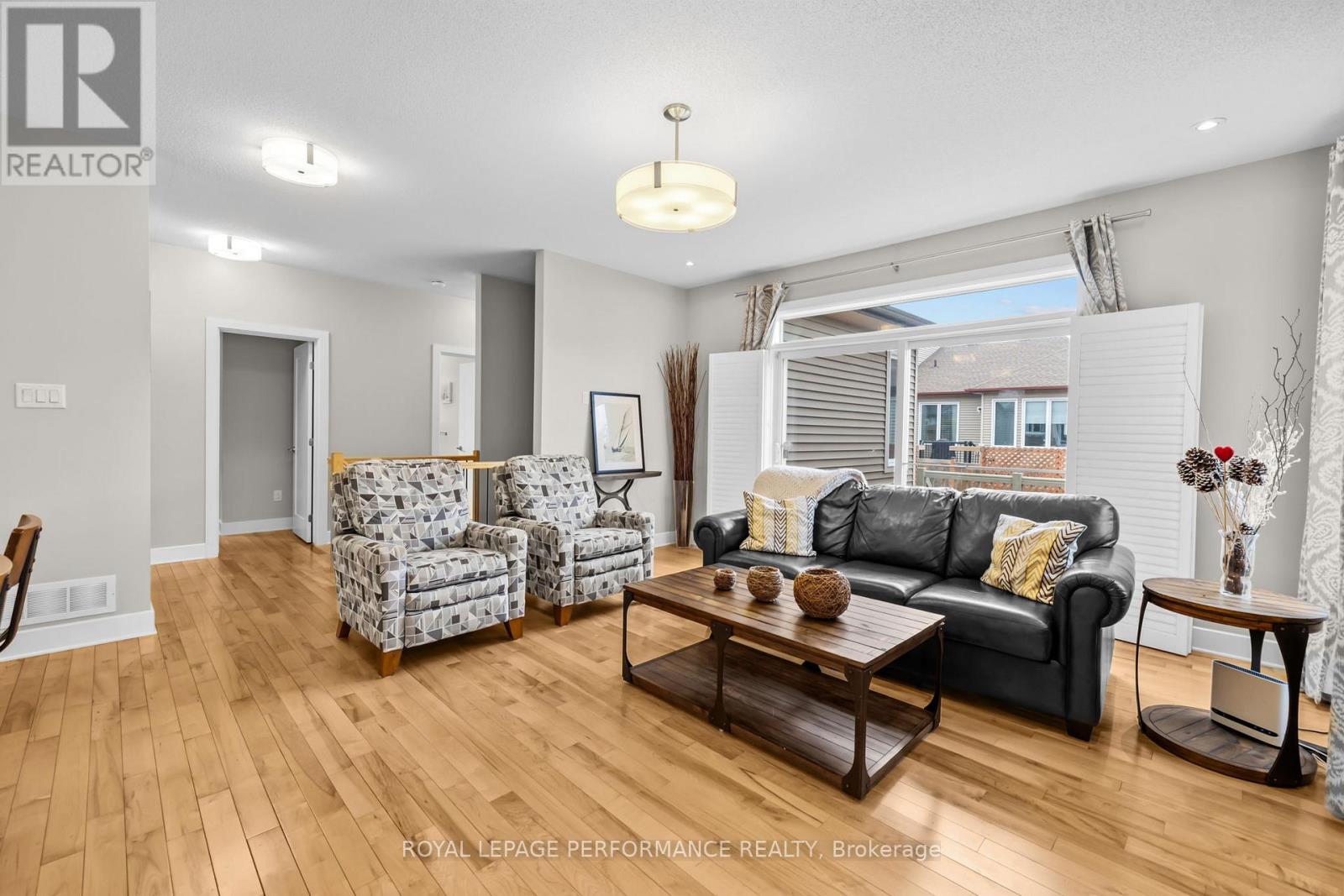 15 York Crossing Crossing