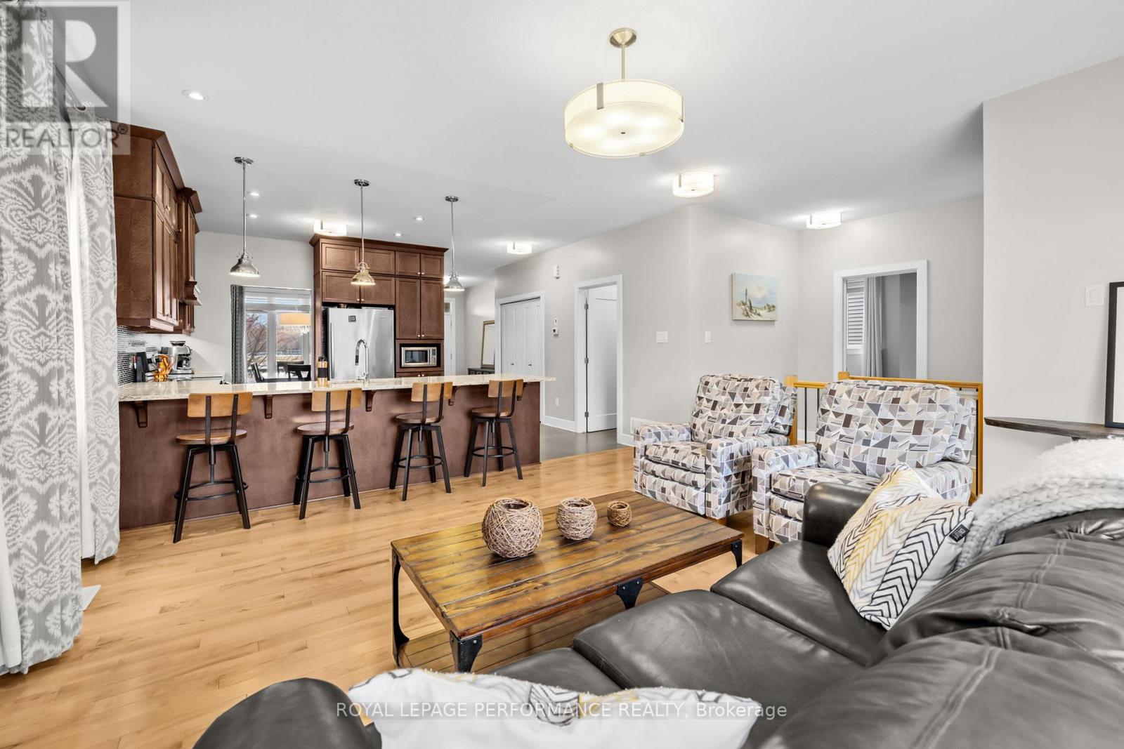 15 York Crossing Crossing