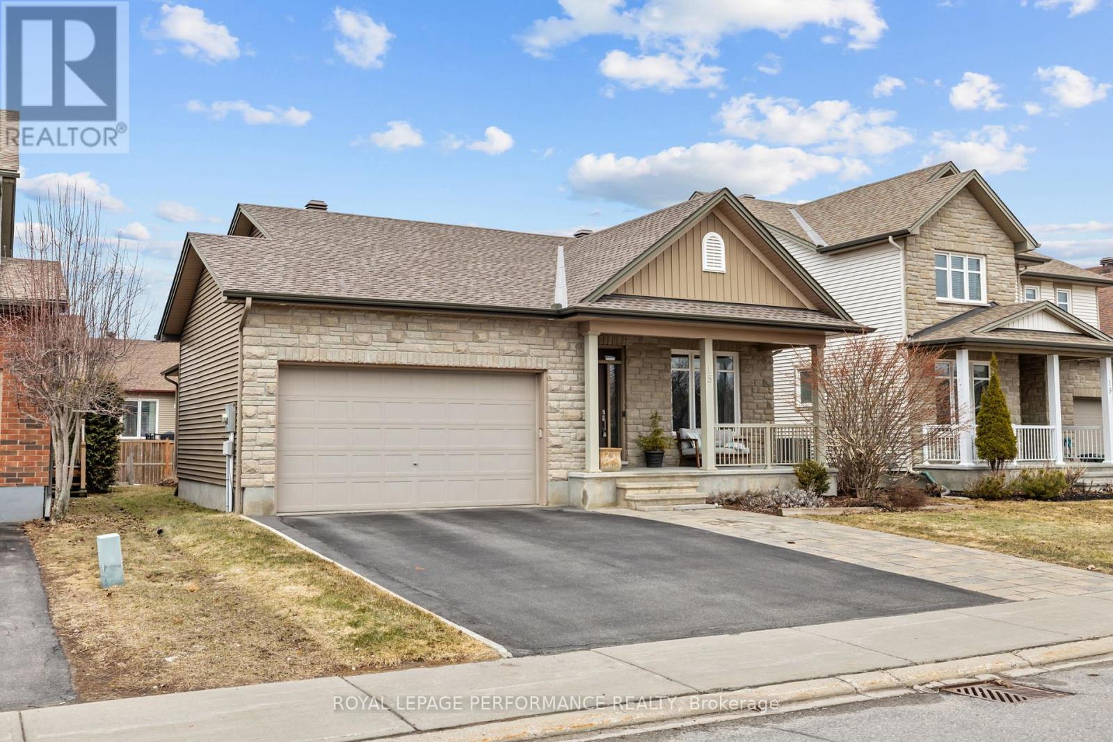 15 York Crossing Crossing