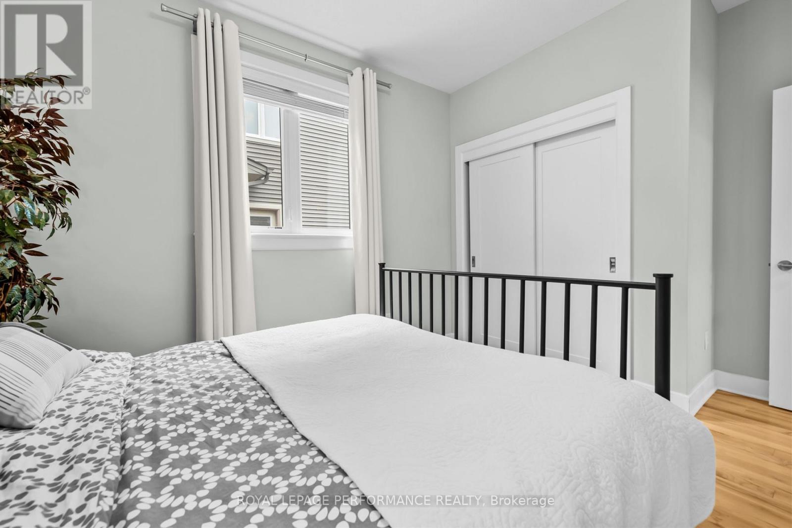 15 York Crossing Crossing