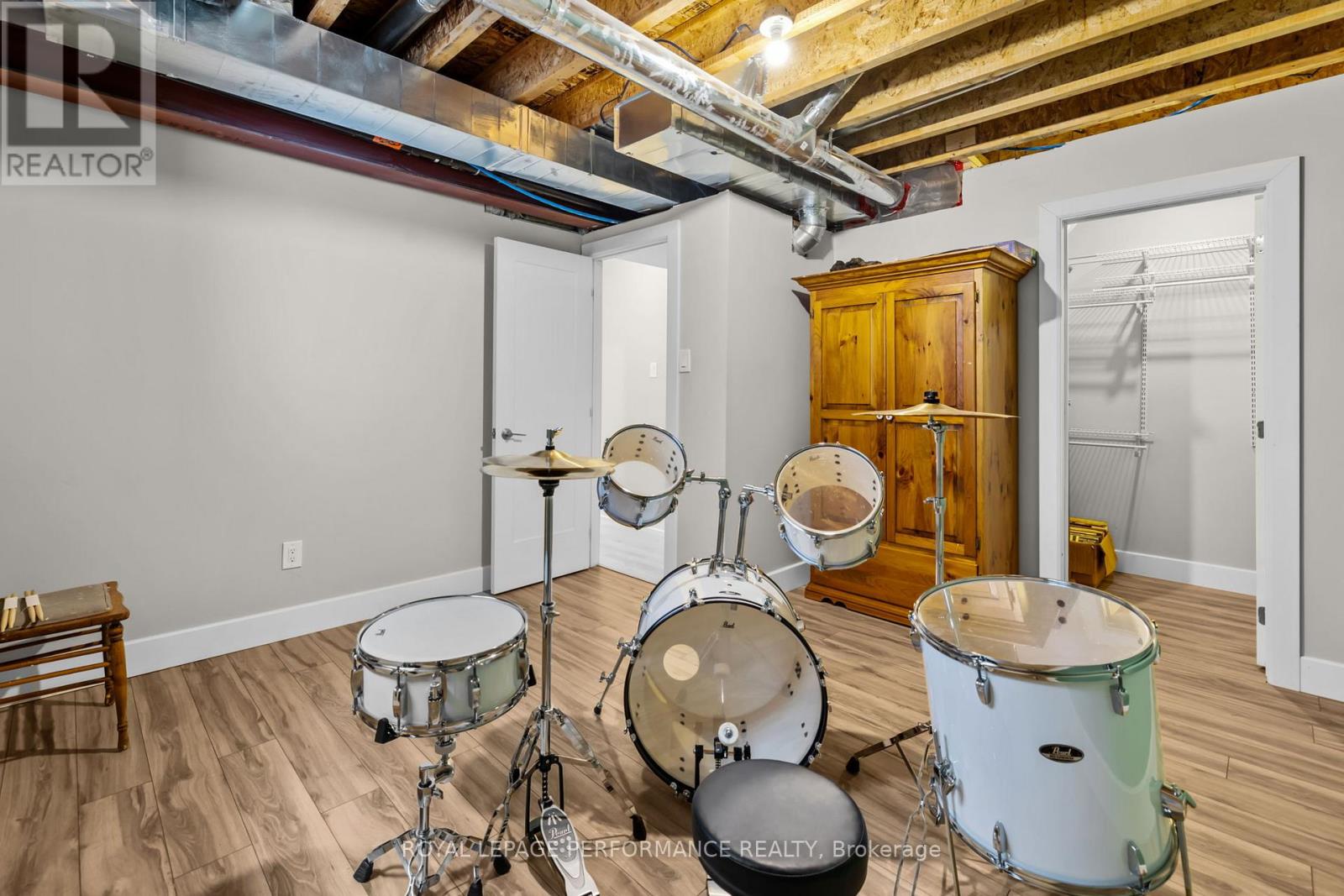 15 York Crossing Crossing