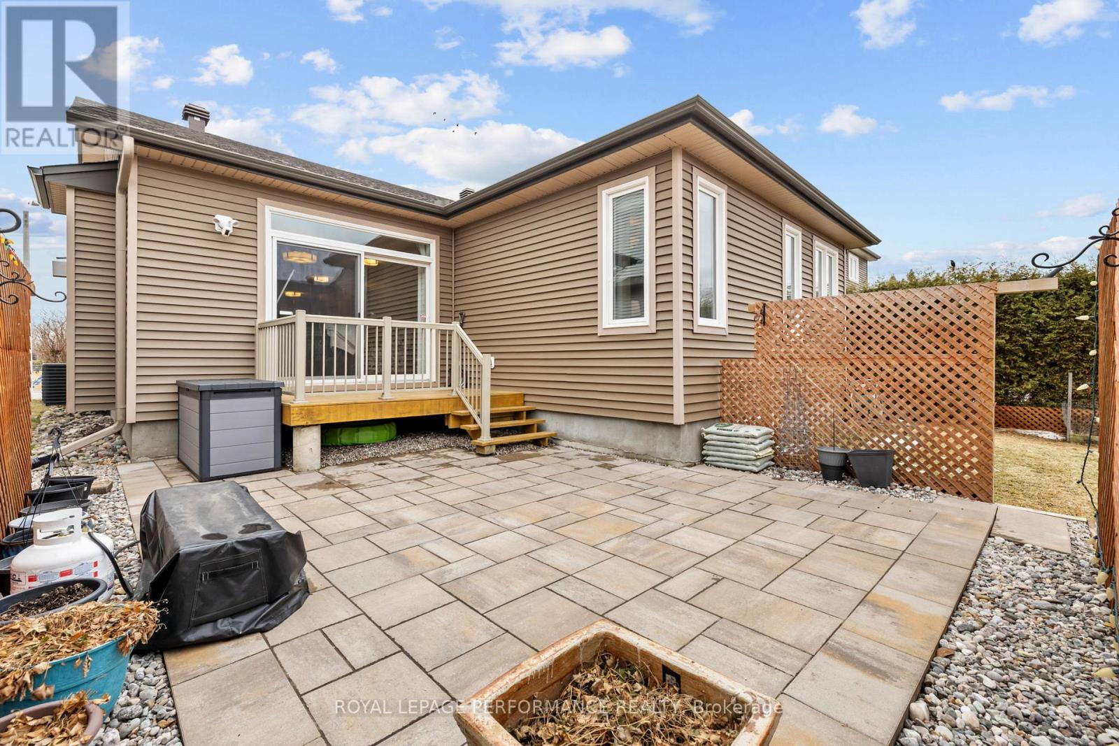 15 York Crossing Crossing