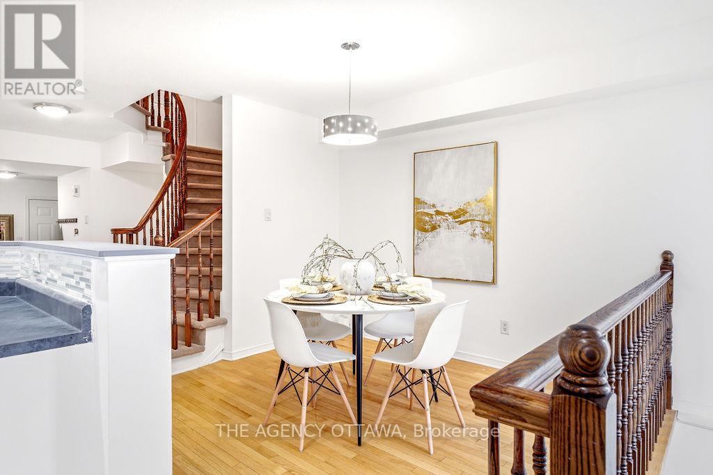 555 Aberfoyle Circle