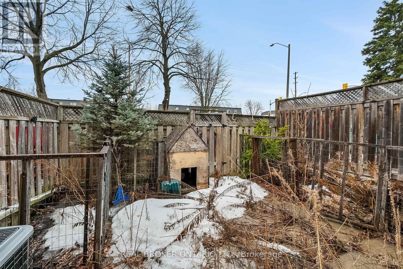 41 - 2669 Southvale Crescent