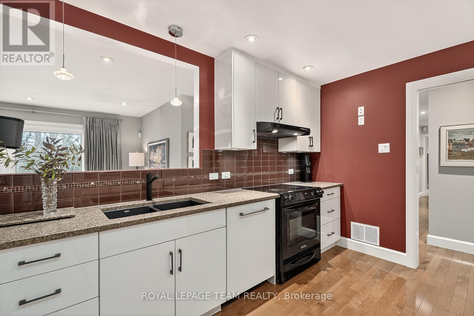 Unit 10 - 55 Whitemarl Drive