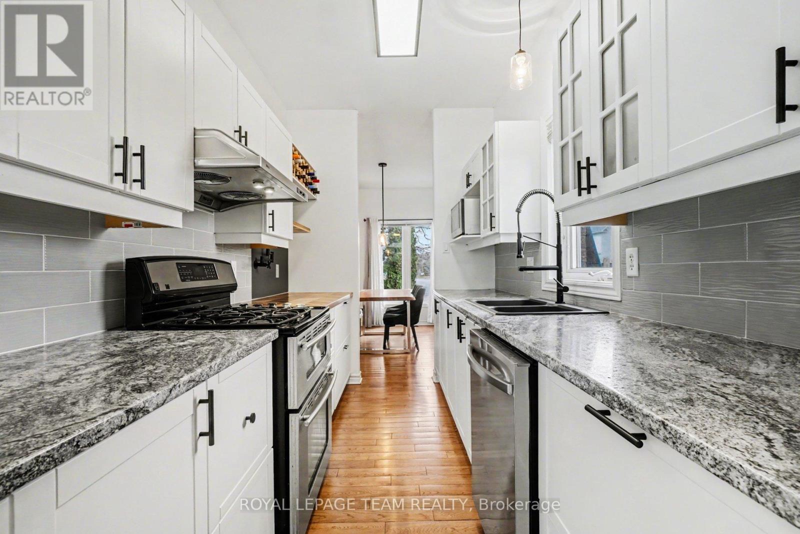 689 Vermillion Drive