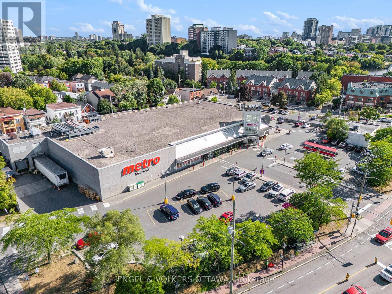 605 - 7 Marquette Avenue