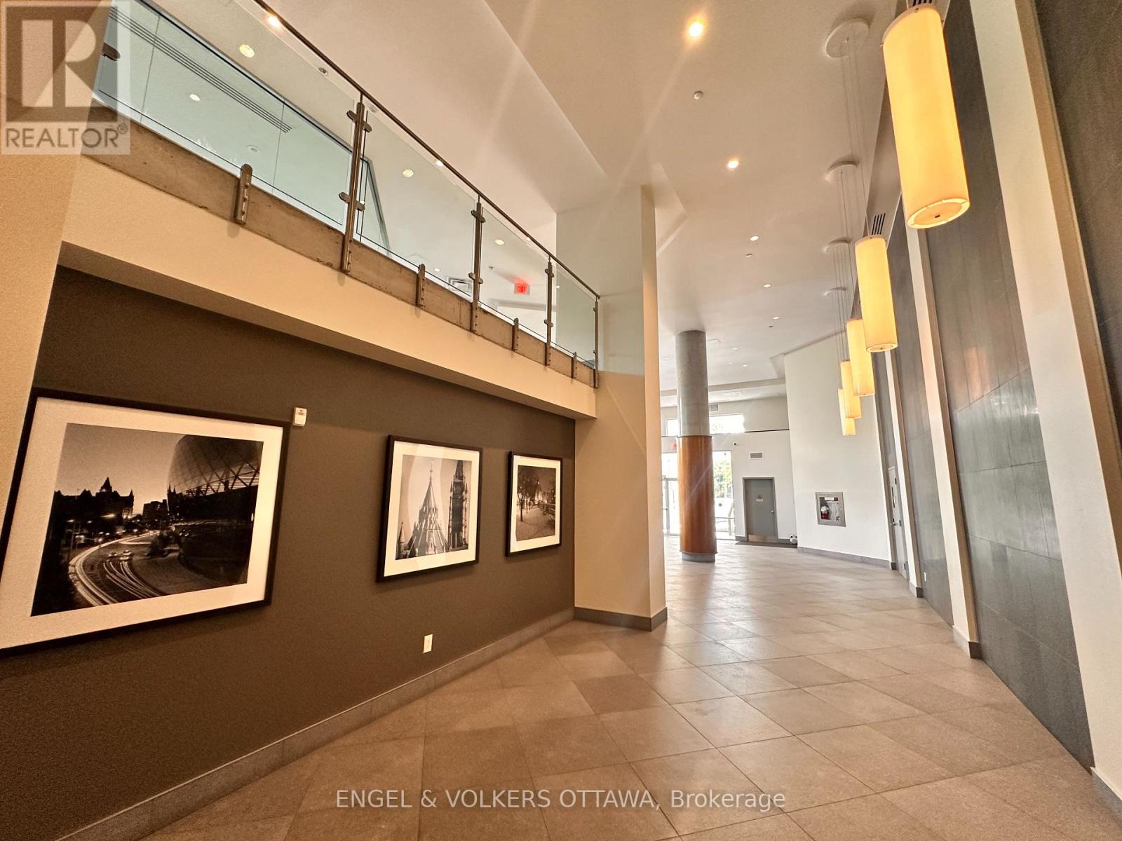 605 - 7 Marquette Avenue