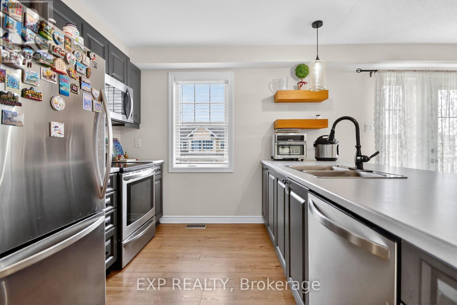 549 Ensatina Crescent