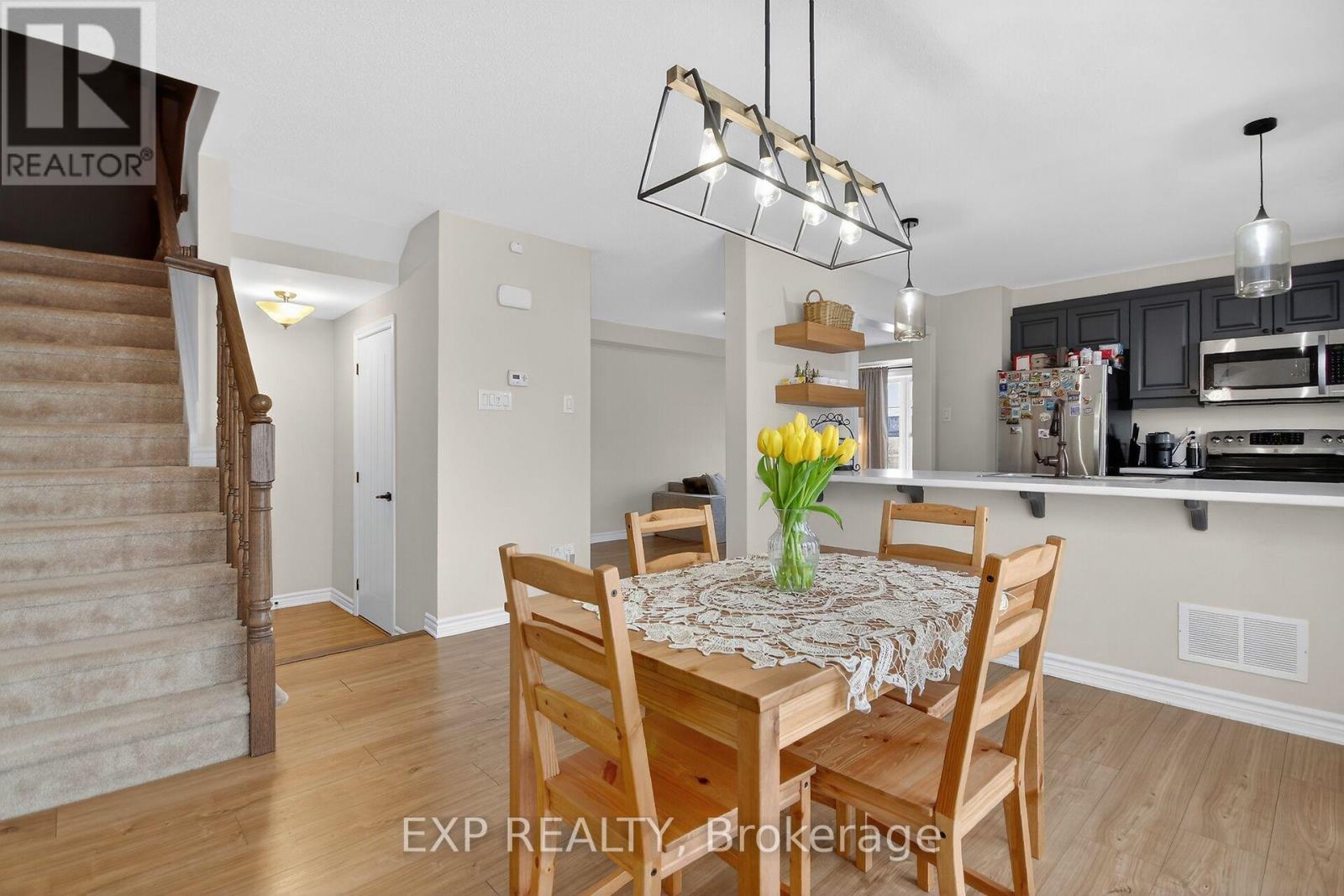 549 Ensatina Crescent