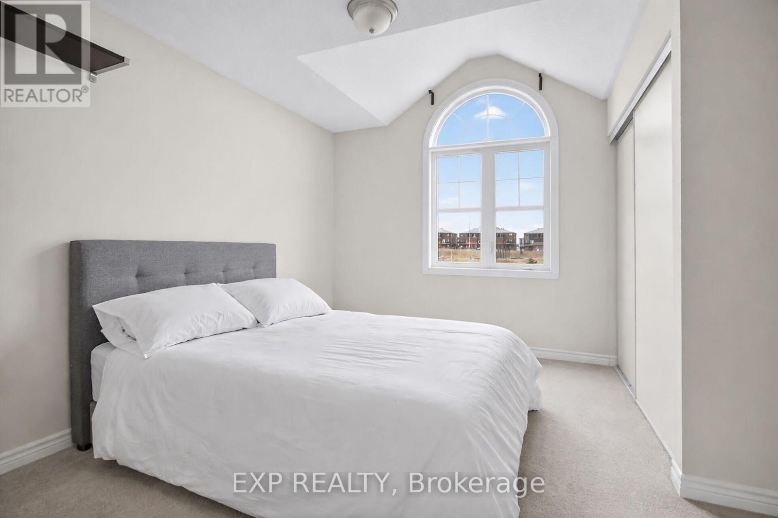 549 Ensatina Crescent