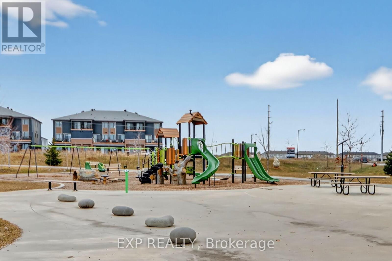 549 Ensatina Crescent