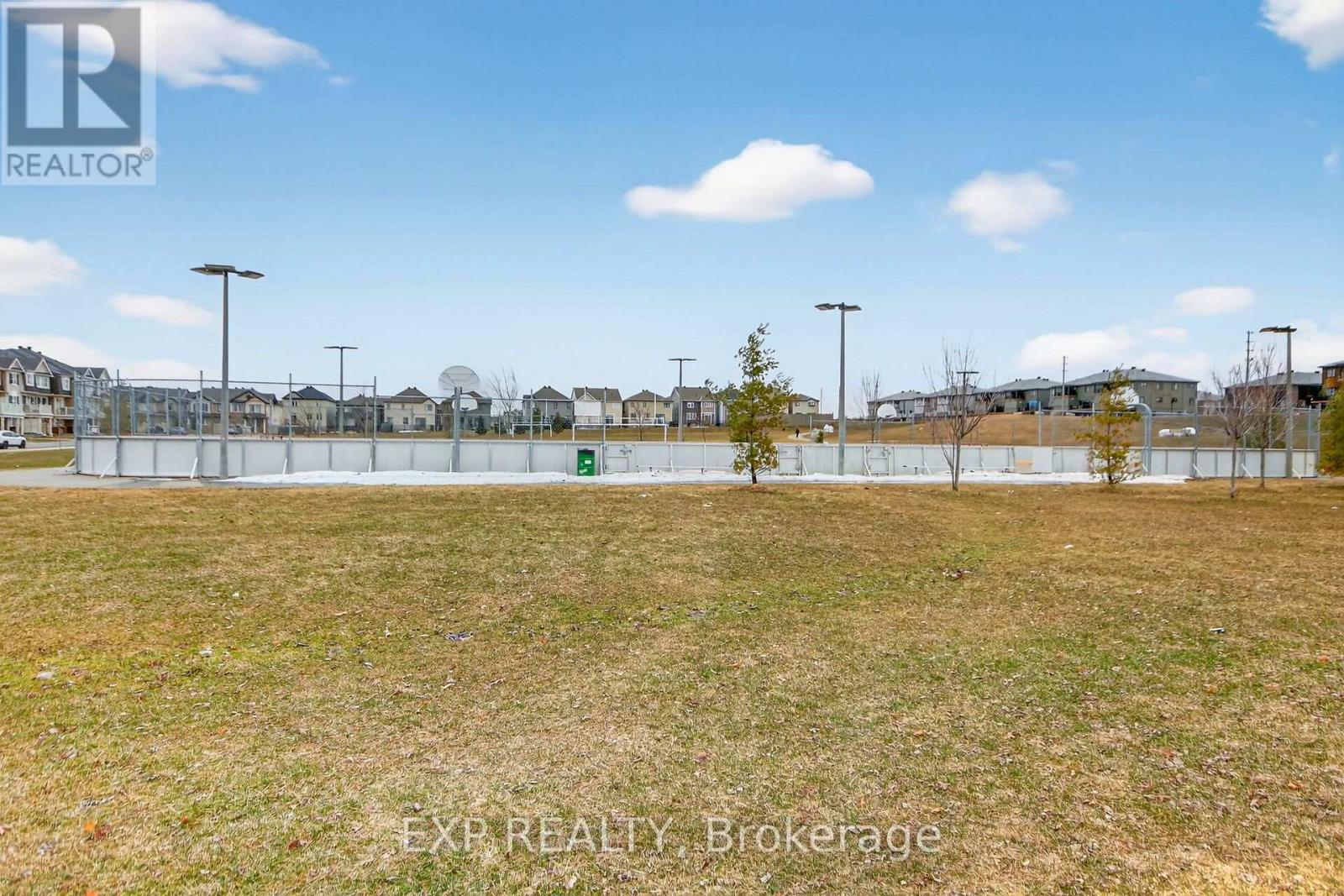 549 Ensatina Crescent