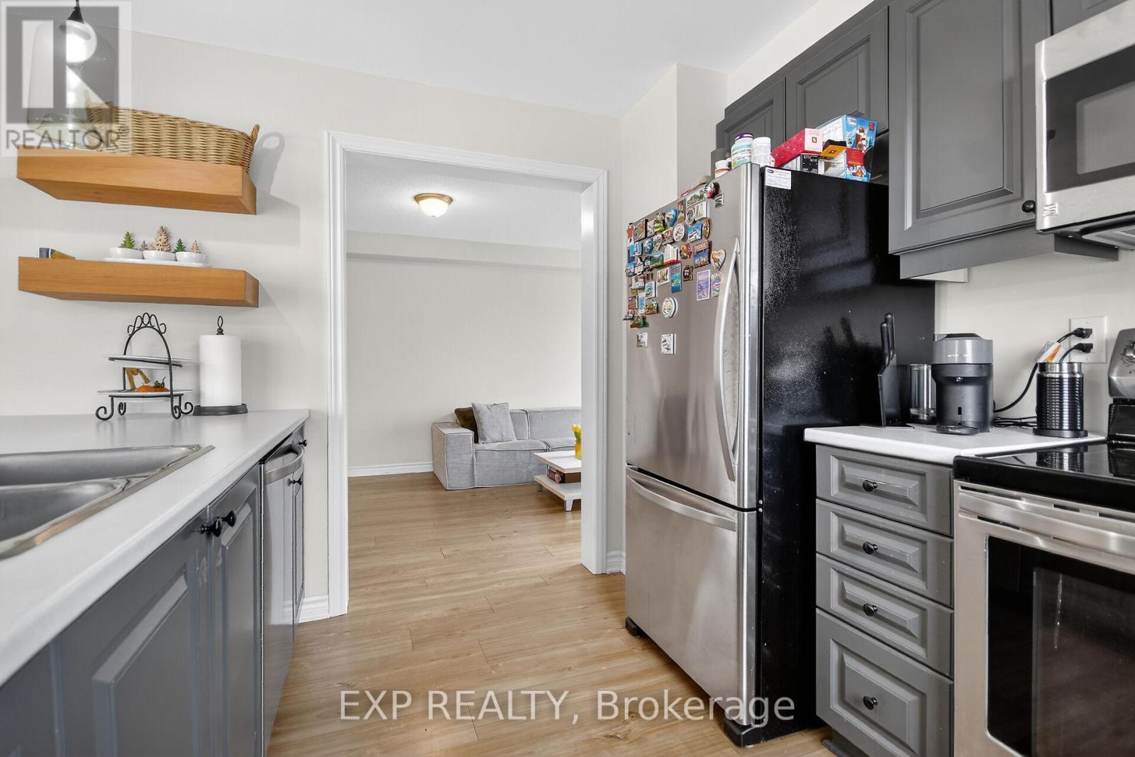 549 Ensatina Crescent