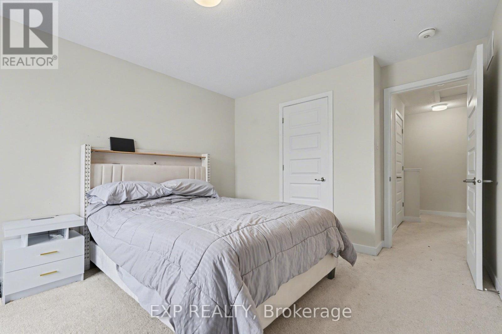 249 David Lewis Private