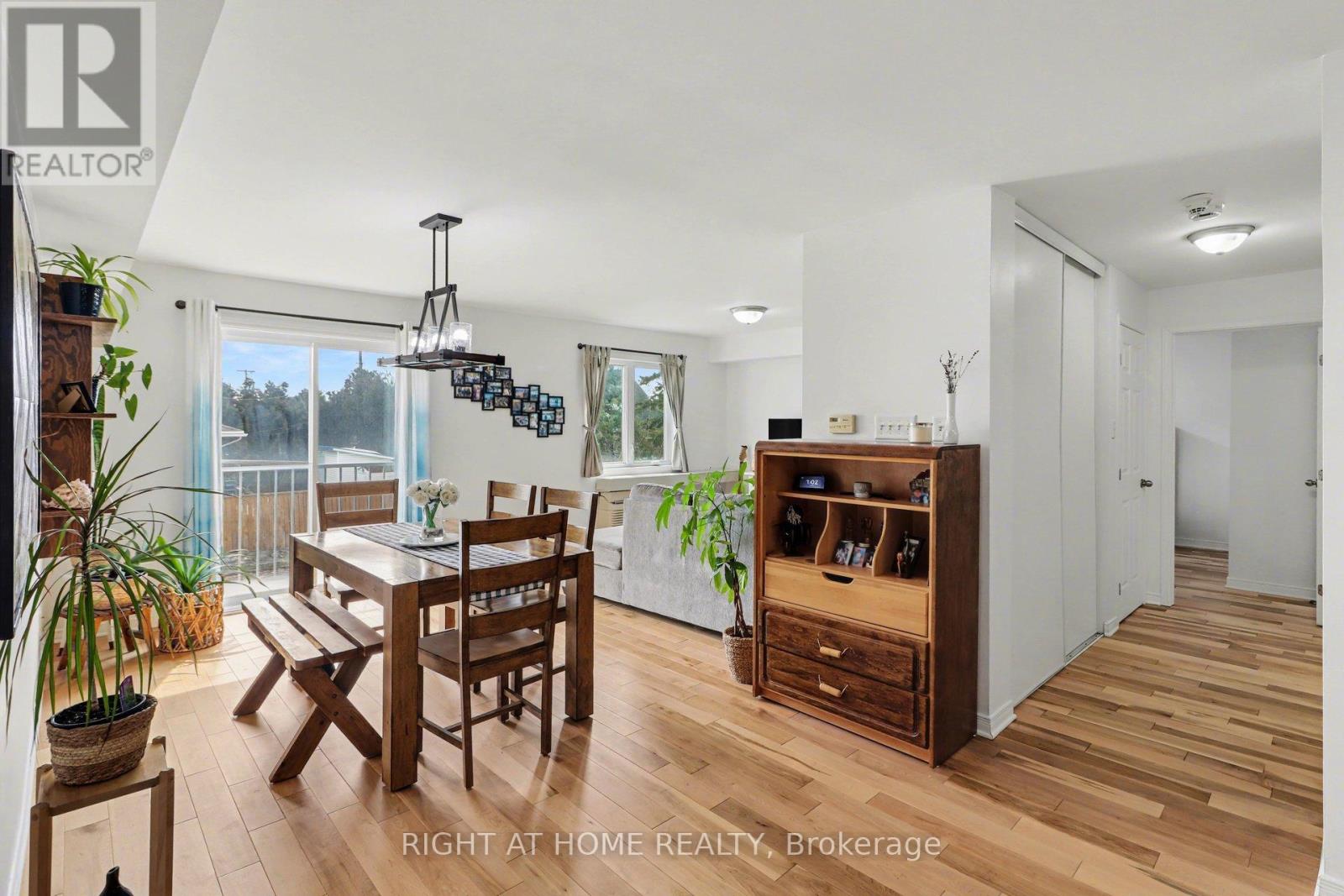 202 - 646 Cummings Avenue