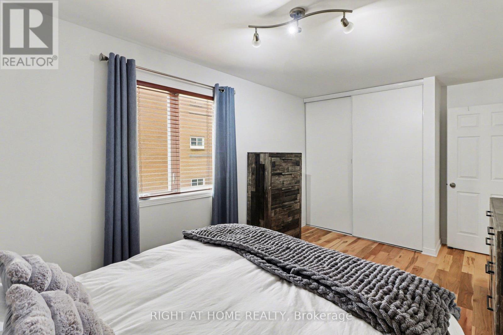 202 - 646 Cummings Avenue