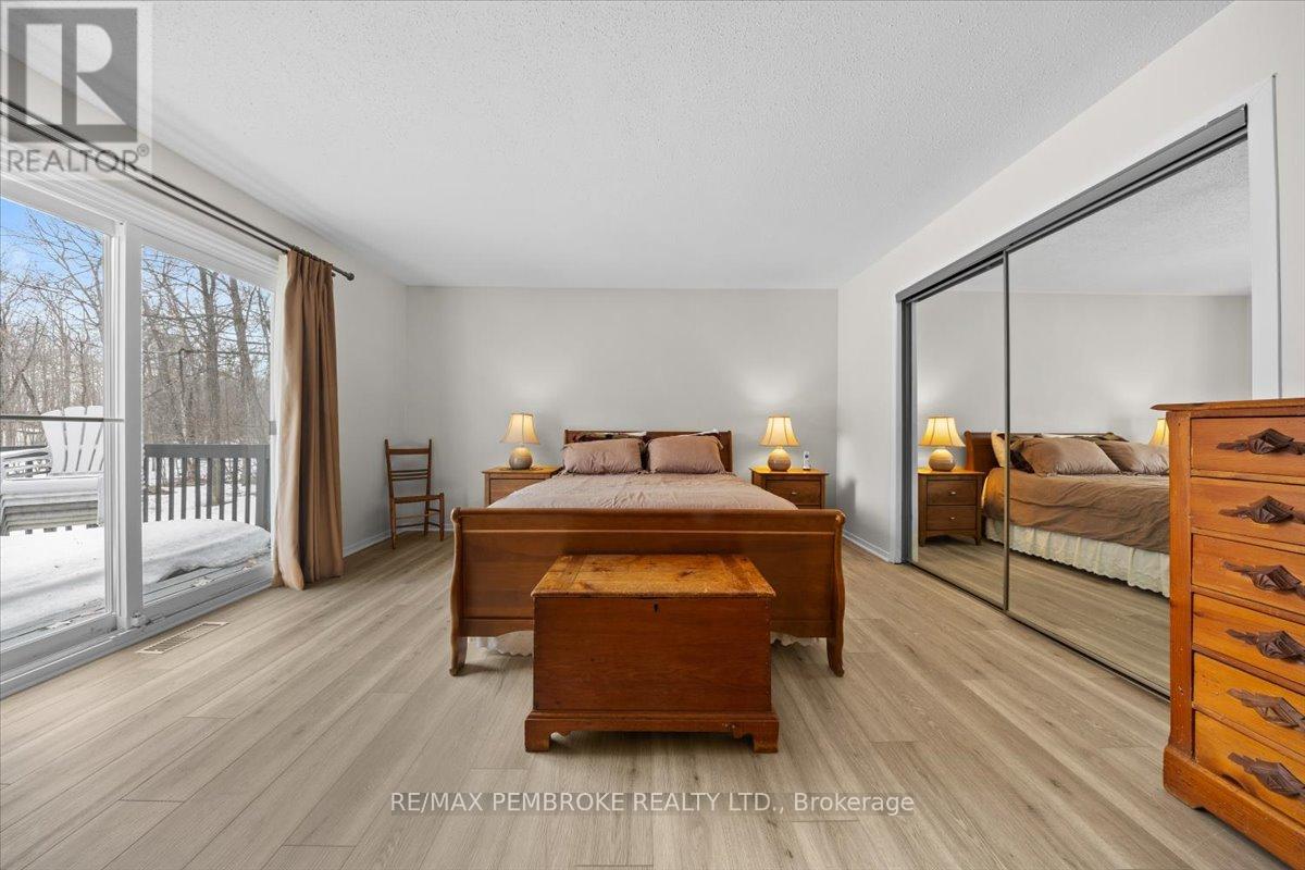 1235 Millburn Crescent