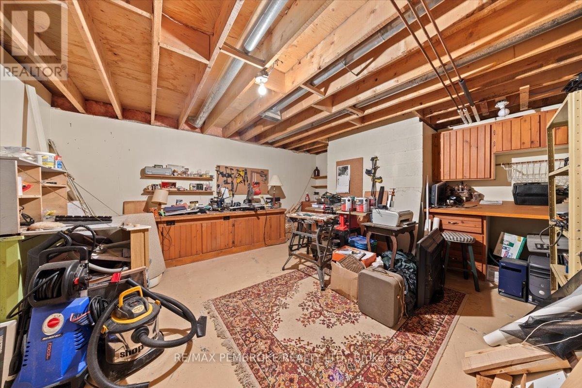 1235 Millburn Crescent