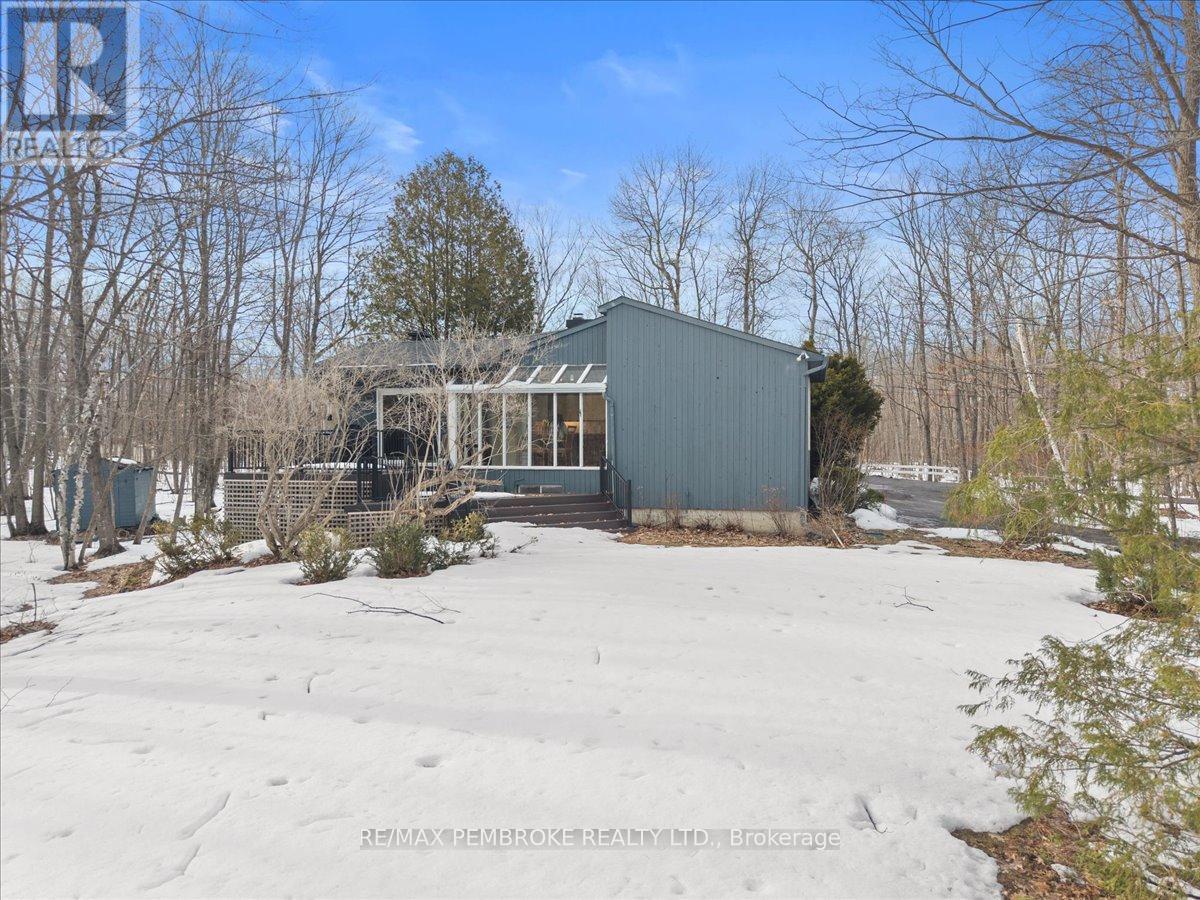 1235 Millburn Crescent