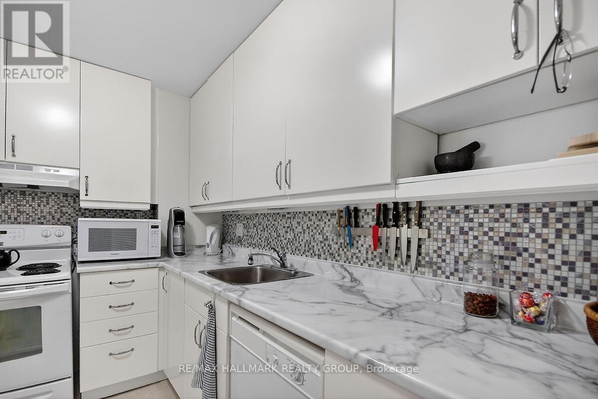 208 - 1081 Ambleside Drive