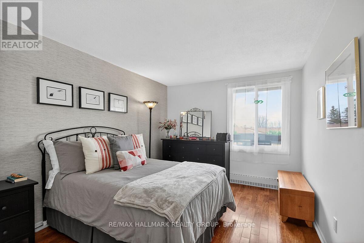 208 - 1081 Ambleside Drive