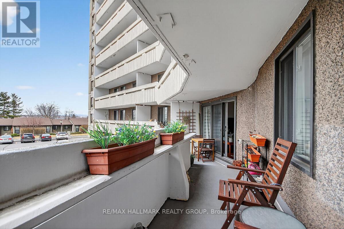 208 - 1081 Ambleside Drive