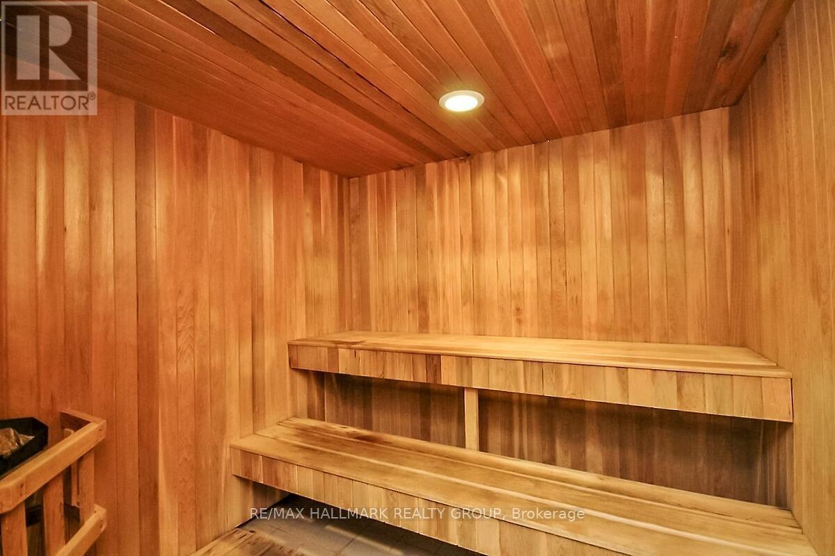 208 - 1081 Ambleside Drive