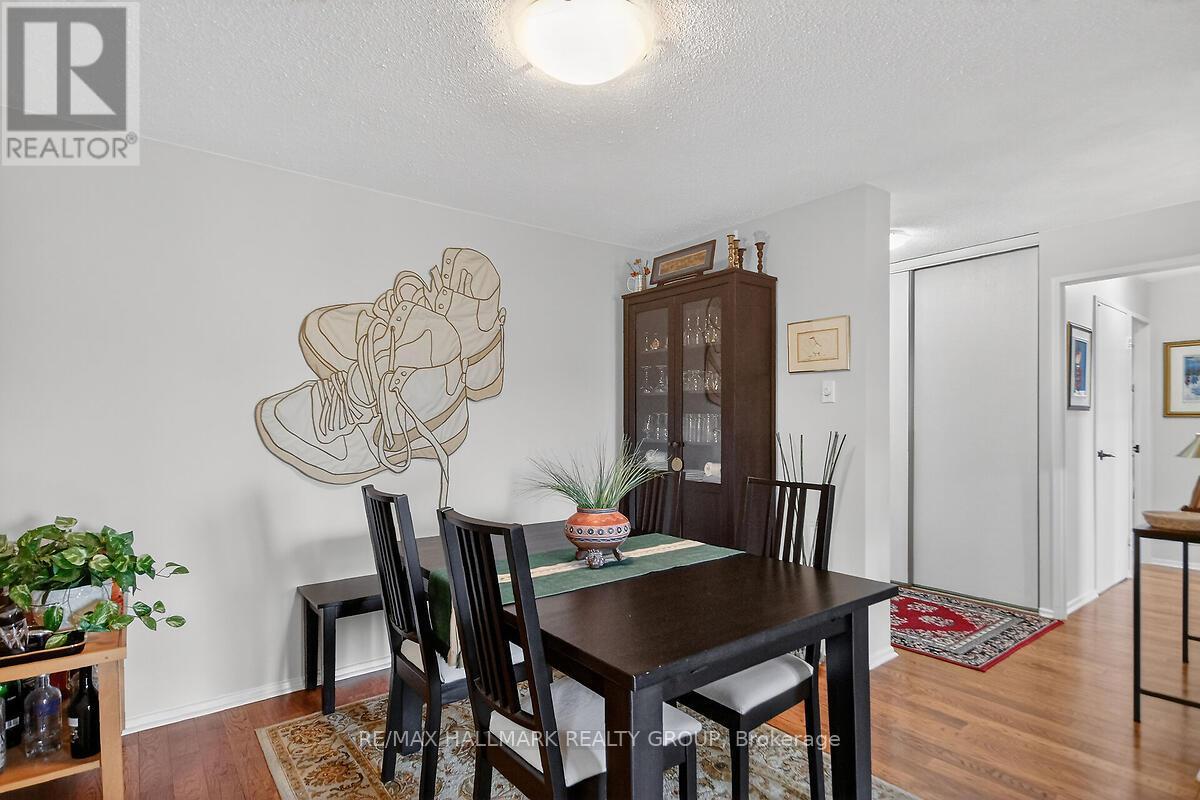 208 - 1081 Ambleside Drive