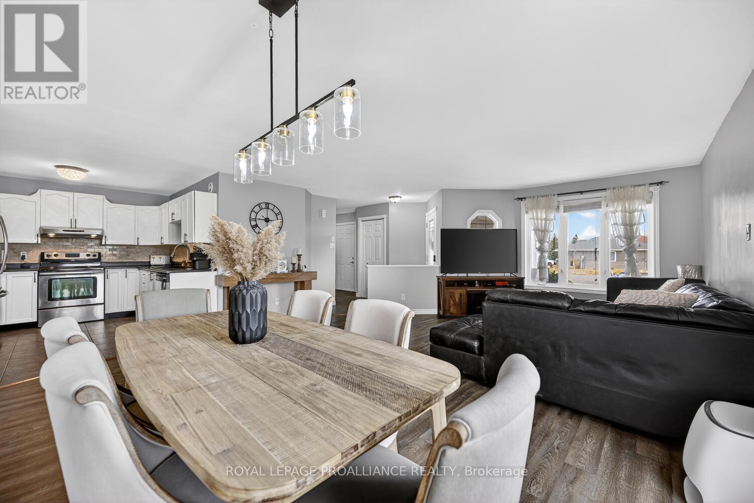 5500 Meadowbrook Drive