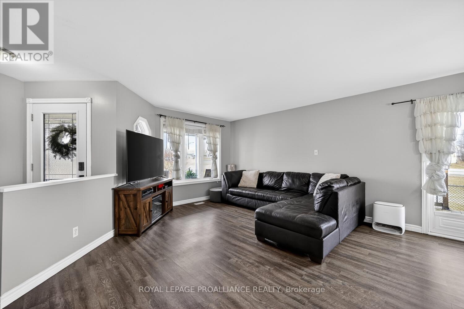 5500 Meadowbrook Drive