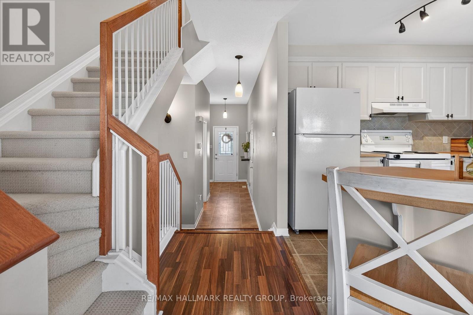 74 - 404 Hillsboro Private