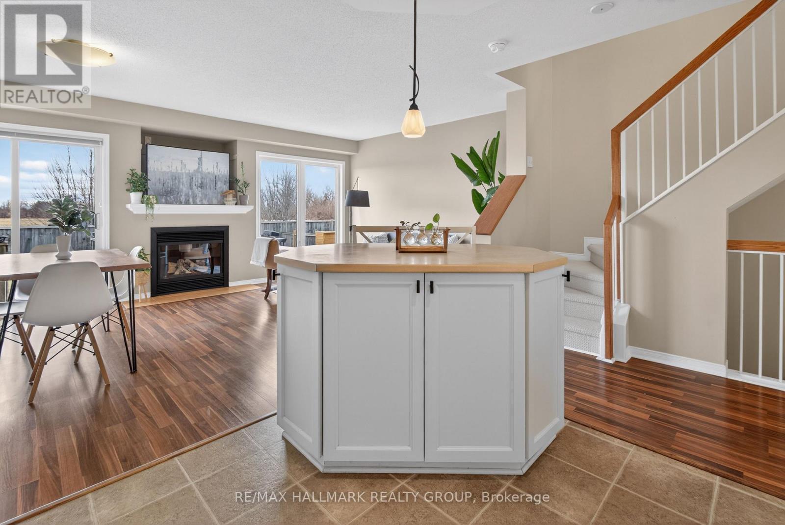 74 - 404 Hillsboro Private