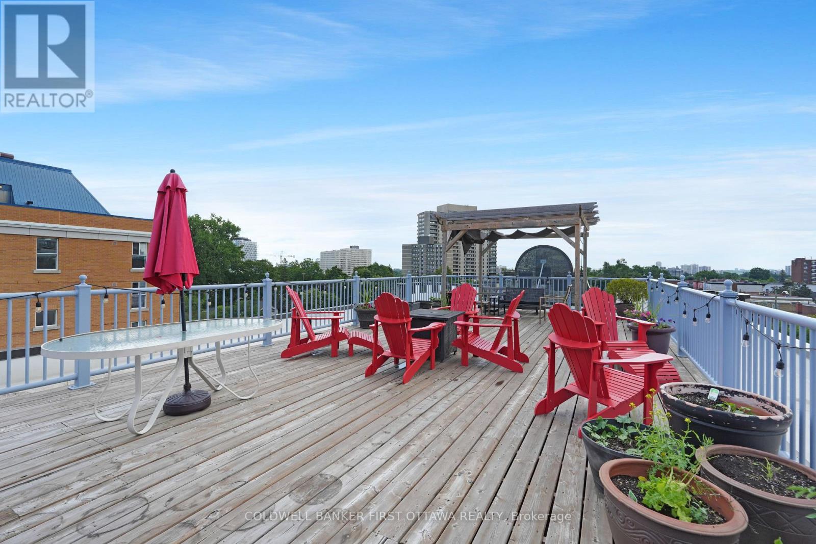 405 - 589 Rideau Street