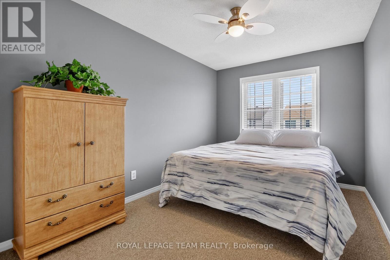 317 Copperfield Crescent