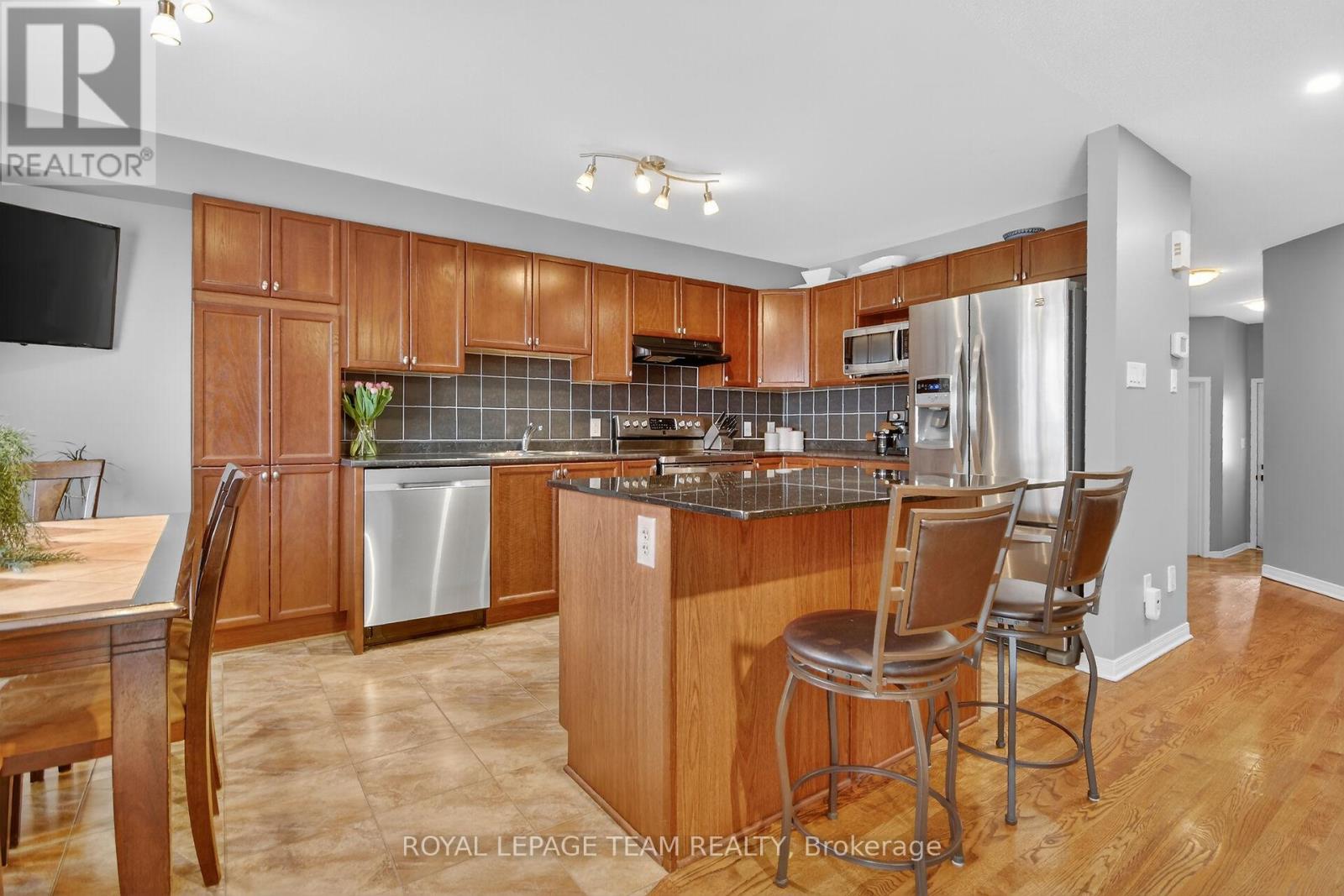 317 Copperfield Crescent