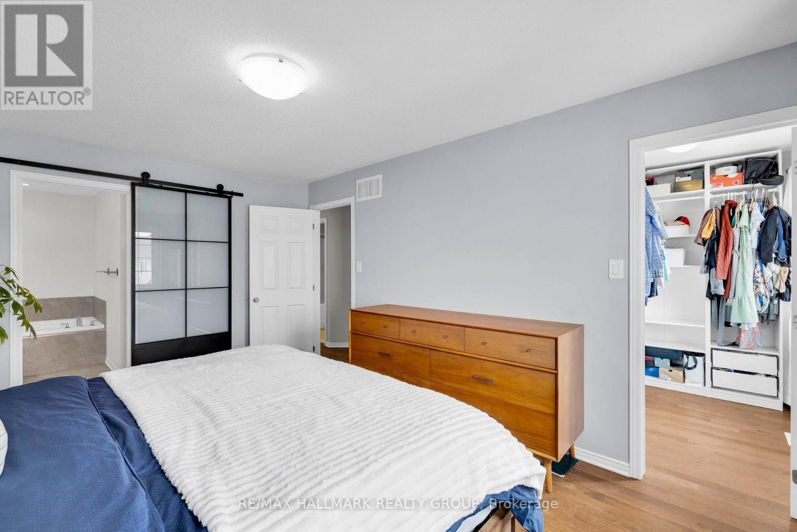 132 Laramie Crescent