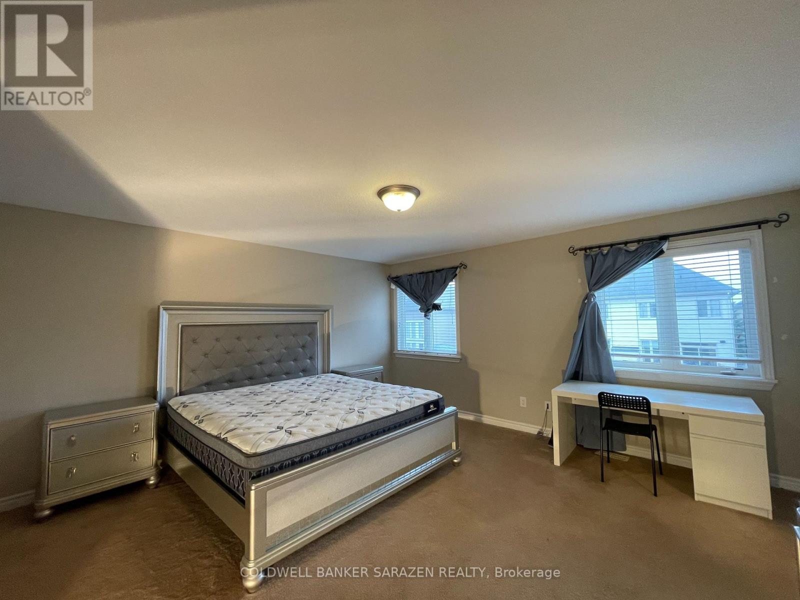 105 August Lily Crescent