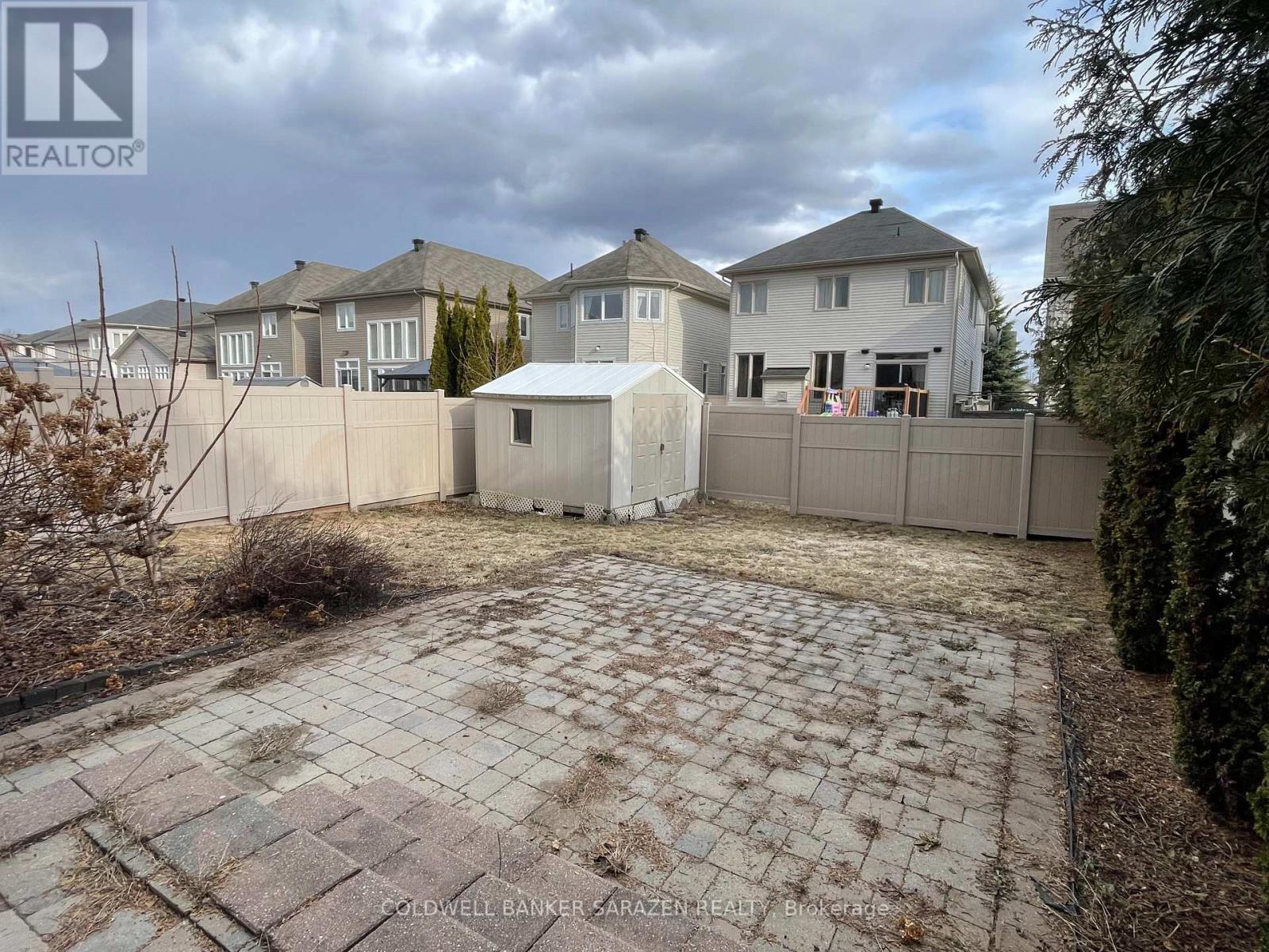 105 August Lily Crescent