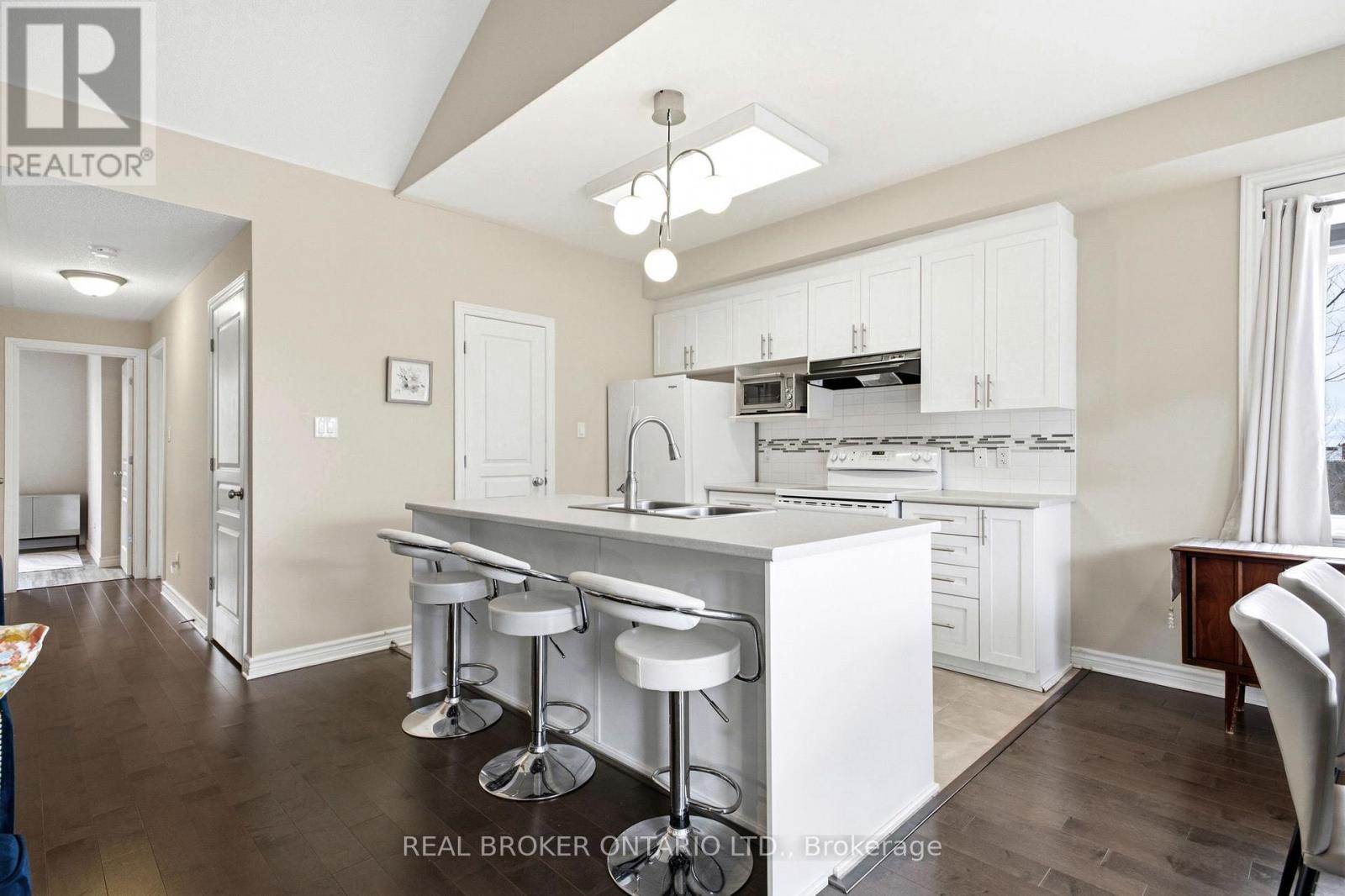 H - 66 Tipperary Private