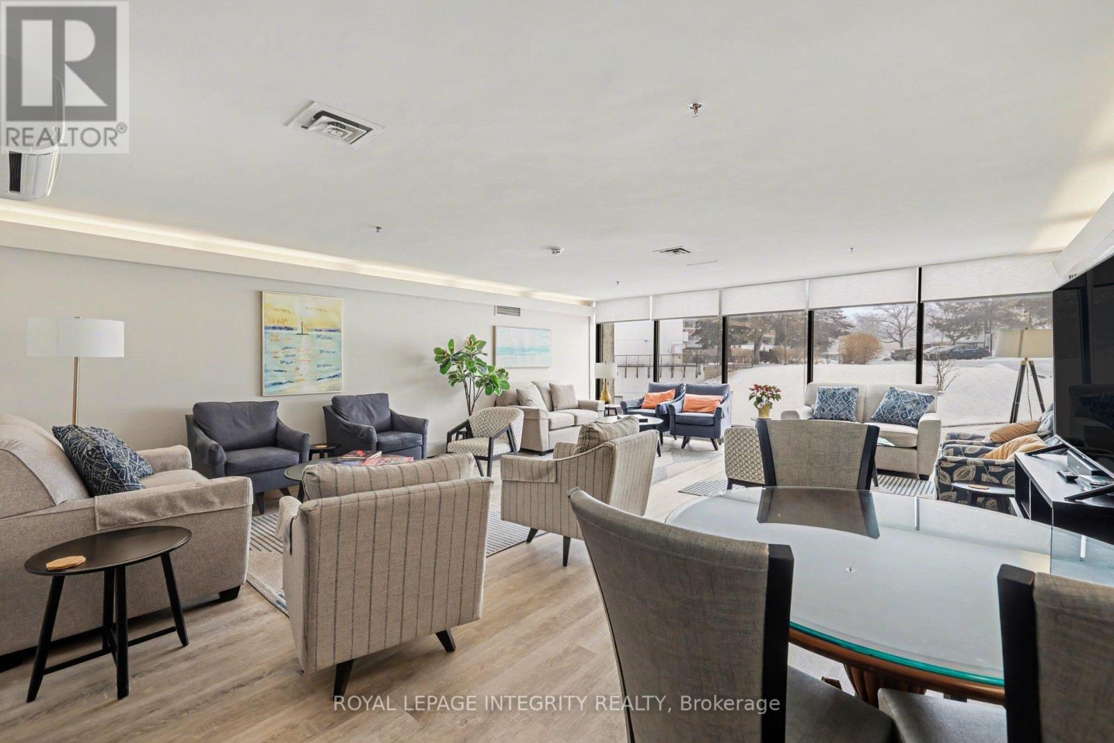 906 - 1081 Ambleside Drive